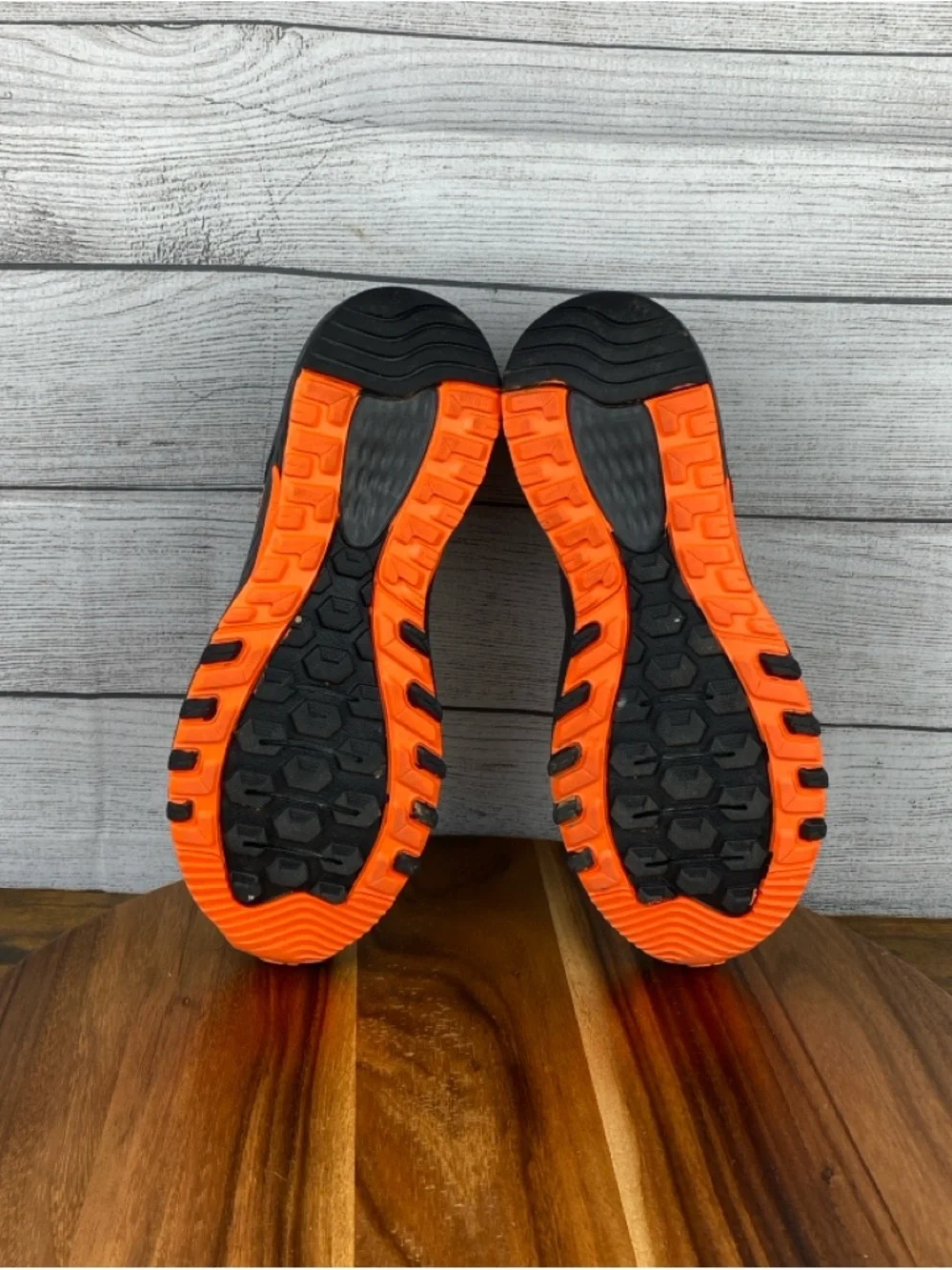 New Balance 410 V8 Black Orange Trail Running Shoes MT410LO8 Men’s Size 11 Wide